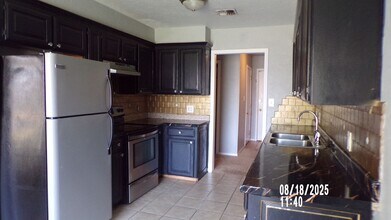 2616 NW Locksley Ln in Lawton, OK - Building Photo - Building Photo