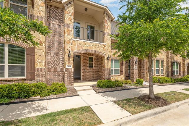 2424 Belvedere Ln in Flower Mound, TX - Building Photo