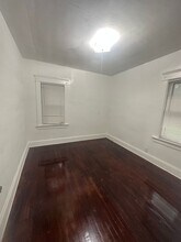 13501 4th Ave in East Cleveland, OH - Foto de edificio - Building Photo