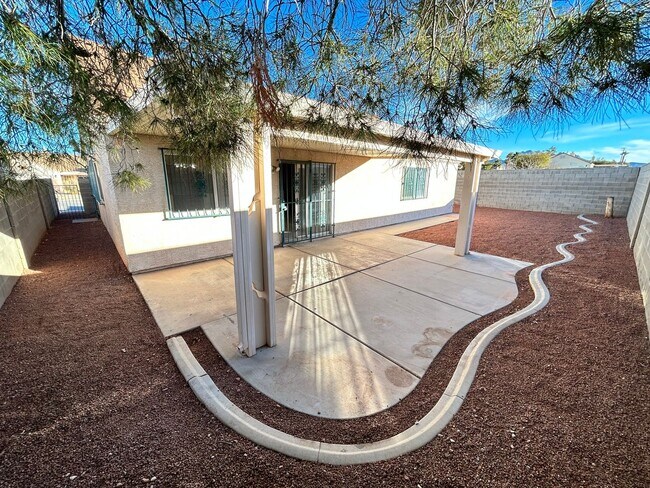 539 Scenic Terra Dr in Henderson, NV - Building Photo - Building Photo