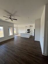 495 W Gosling Isle in Farmington, AR - Building Photo - Building Photo