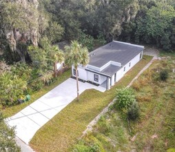 135 S Chandler Ave in DeLand, FL - Building Photo - Building Photo