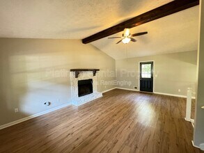 4096 Springlake Cir in Buford, GA - Building Photo - Building Photo