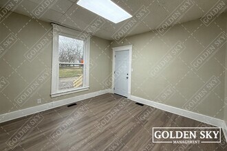 1224 E Main St in Muncie, IN - Foto de edificio - Building Photo