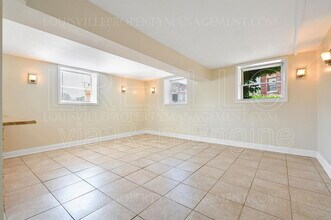 1481 St James Ct in Louisville, KY - Building Photo - Building Photo