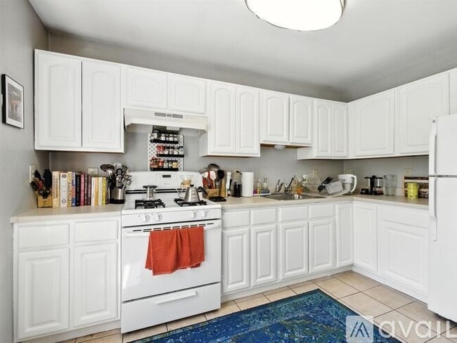 149 Lafayette St, Unit 2