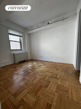 345 E 56th St in New York, NY - Building Photo - Building Photo