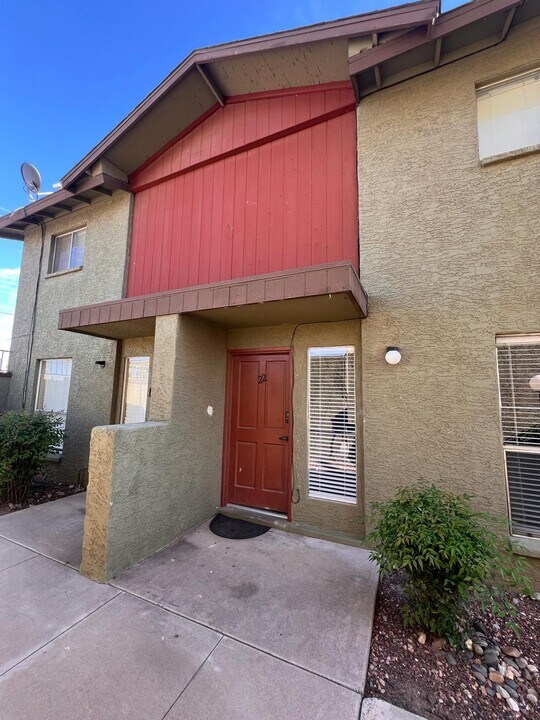 4615 N 39th Ave in Phoenix, AZ - Building Photo