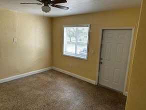 1301 Sharazad Blvd in Opa Locka, FL - Building Photo - Building Photo