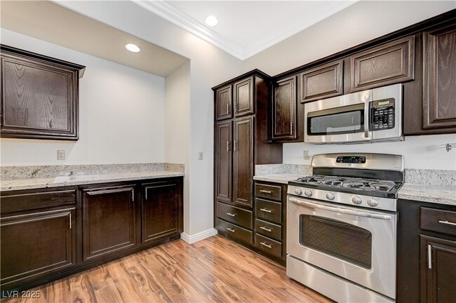 property at 2505 Palmridge Dr