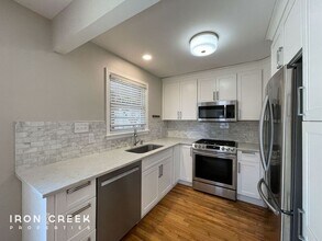 21 Brevard Rd in Asheville, NC - Building Photo - Building Photo