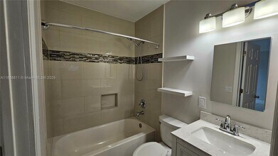 818 SW 4th St in Fort Lauderdale, FL - Building Photo - Building Photo