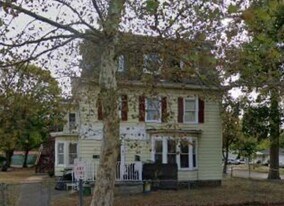 121 S 6th St, Unit 2 in Vineland, NJ - Building Photo