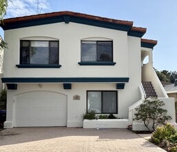 143 Alamo Ave in Santa Cruz, CA - Building Photo - Building Photo