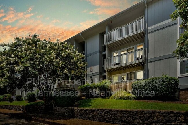 21 Vaughns Gap Rd in Nashville, TN - Building Photo - Building Photo