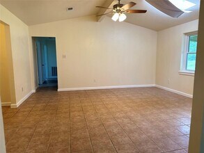 688 County Rd 6681 in Dayton, TX - Building Photo - Building Photo
