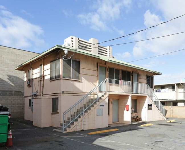 2941 Winam Ave in Honolulu, HI - Building Photo - Building Photo