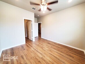 1015 E Golden Ln in Burleson, TX - Building Photo - Building Photo