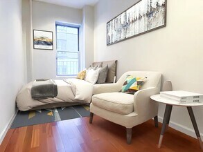 129 W 56th St in New York, NY - Building Photo - Building Photo