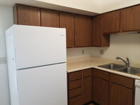 2500 25th St, Unit Apartment #12 in Rock Island, IL - Building Photo - Building Photo