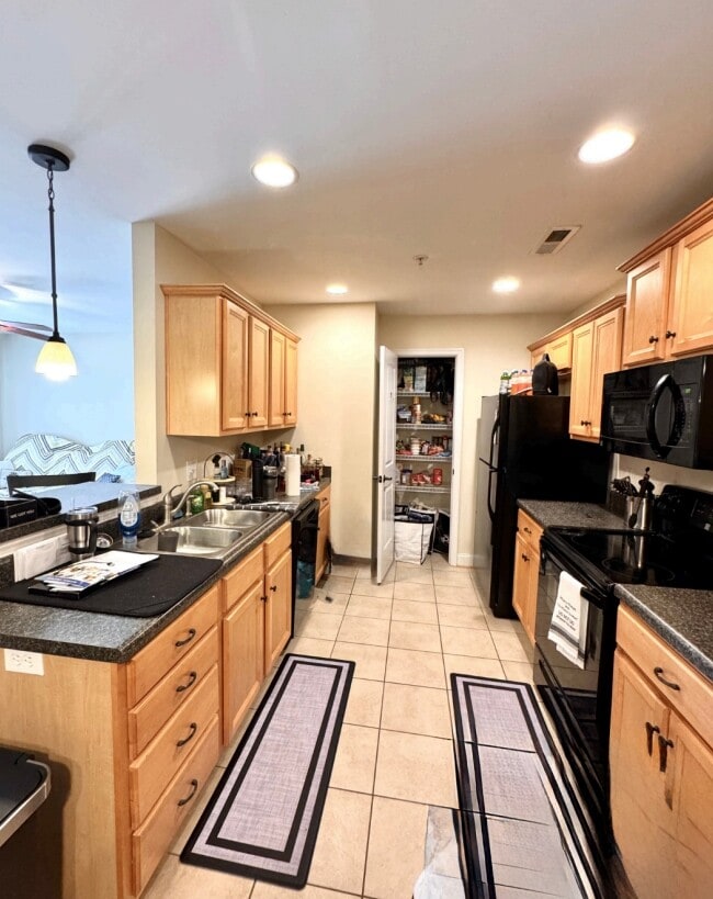 102 Capstone Dr, Unit 2 in Lynchburg, VA - Building Photo - Building Photo