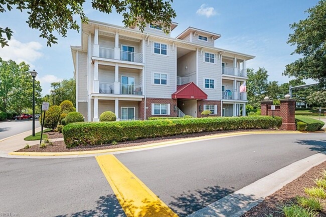 5300 Warminster Dr