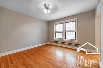 612 W Patterson Ave, Unit 708 in Chicago, IL - Building Photo - Building Photo