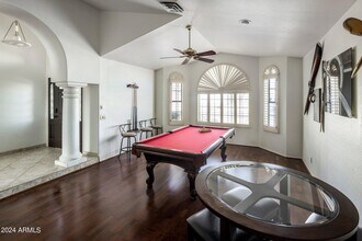 5747 E Gelding Dr in Scottsdale, AZ - Building Photo - Building Photo