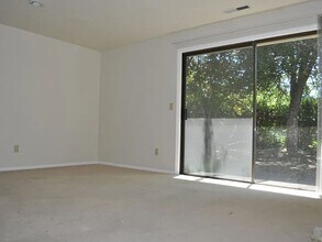 2850 NW Monterey Dr in Corvallis, OR - Building Photo - Building Photo