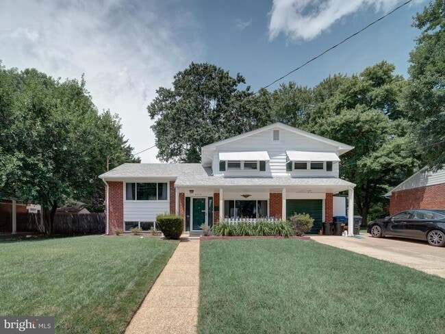 property at 8912 Battery Rd