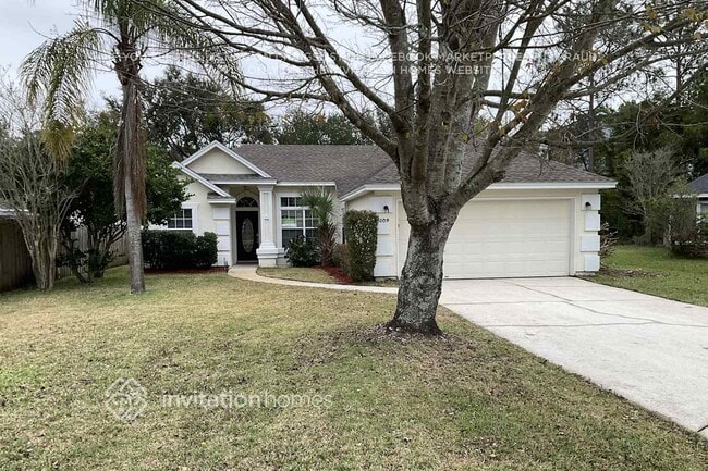 property at 13509 Las Brisas Way N