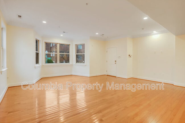 442 Oakdale Pl NW in Washington, DC - Building Photo - Building Photo