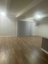 1640 N Hobart Blvd in Los Angeles, CA - Building Photo - Building Photo