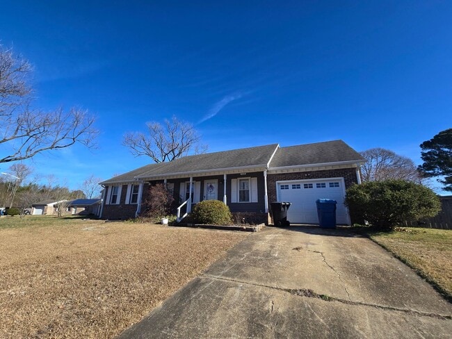 1108 Derken Ct in Virginia Beach, VA - Building Photo - Building Photo
