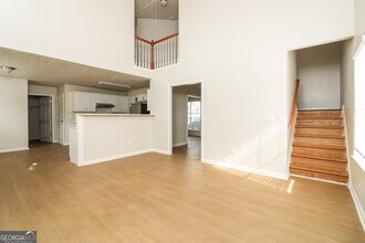 7915 Clearview Cir in Riverdale, GA - Building Photo - Building Photo