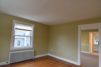 139 Cushing Ave, Unit 2L in Boston, MA - Foto de edificio - Building Photo