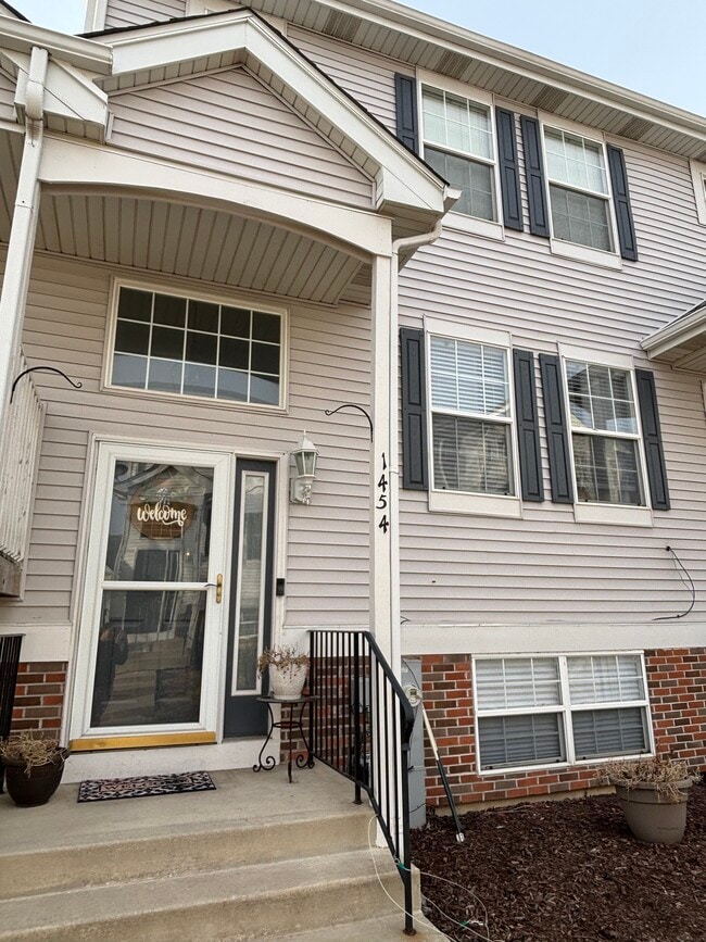 property at 1454 Fox Hound Trl