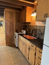 829 Julie Ln in South Lake Tahoe, CA - Building Photo - Building Photo