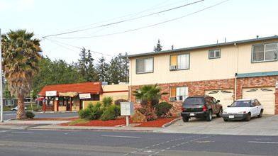 450 N Winchester Blvd in Santa Clara, CA - Building Photo - Building Photo