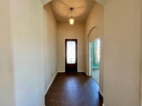 808 Partridge Dr in Aubrey, TX - Foto de edificio - Building Photo
