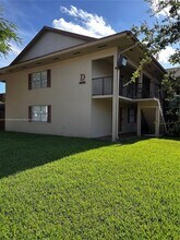 11229 SW 88th St in Miami, FL - Building Photo - Building Photo