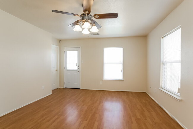 12123 Carriage Oak Cir in Humble, TX - Building Photo - Building Photo