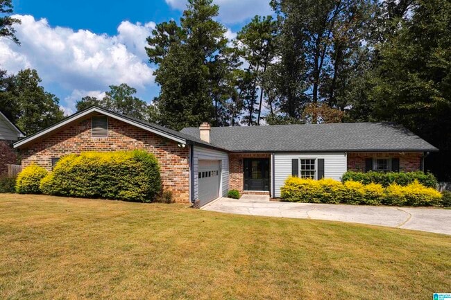 property at 3443 Heather Ln