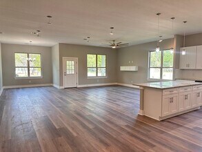 368 Nene Ln in Bastrop, TX - Building Photo - Building Photo