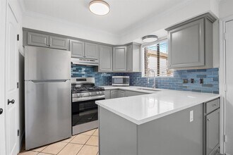 204 Northwest Dr in Round Rock, TX - Building Photo - Building Photo