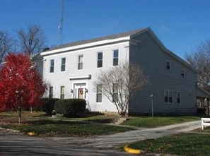 409 E Franklin St in Delphi, IN - Foto de edificio