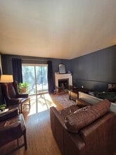 5975 Old Washington Rd in Elkridge, MD - Building Photo - Building Photo