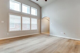 8925 Stewart St in Cross Roads, TX - Building Photo - Building Photo