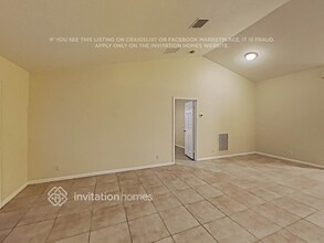 14822 Paddock Dr in Wellington, FL - Building Photo - Building Photo