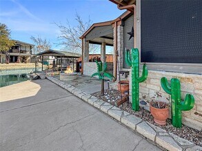 6505 Christa Ct in Granbury, TX - Building Photo - Building Photo